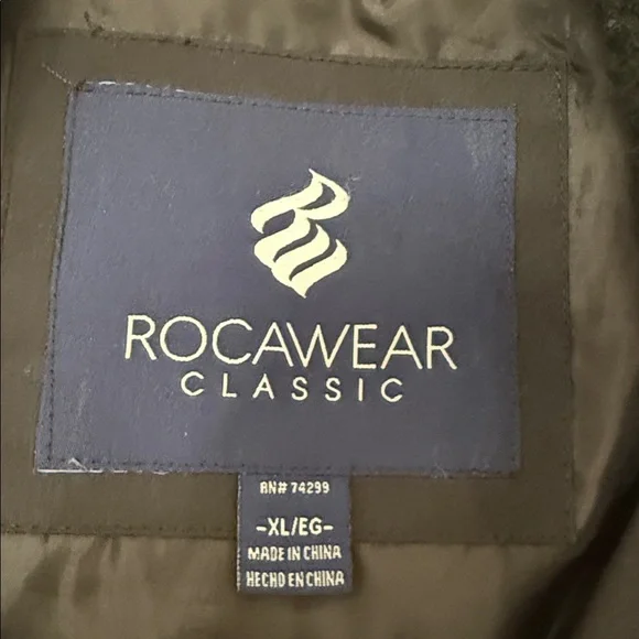 Rocawear Black Hooded winter Jacket - Picture 4 of 7
